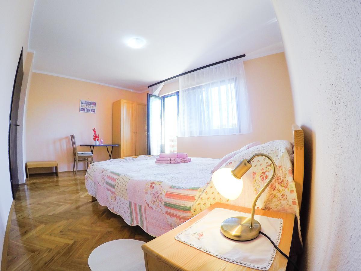 Apartment Ante Слуни Экстерьер фото